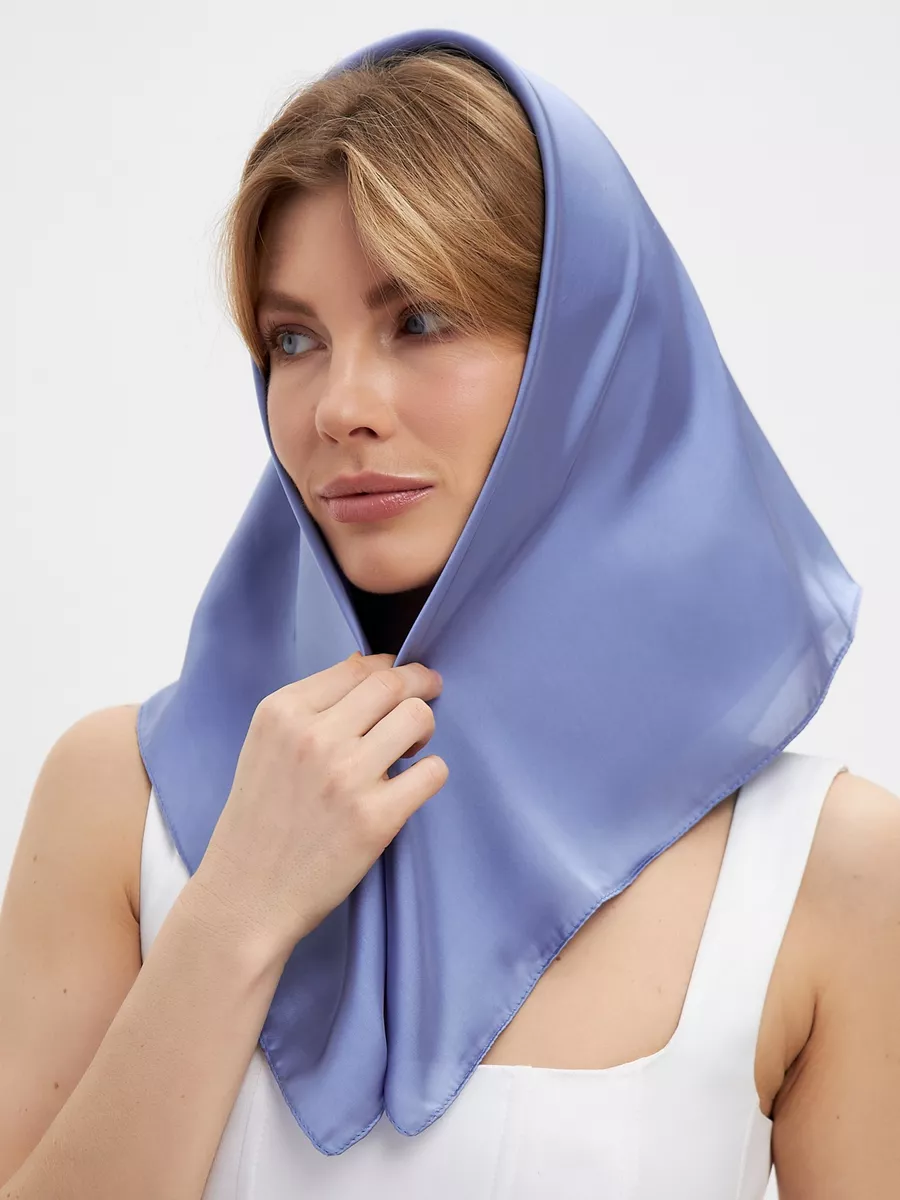 Foulard Carré 90 "Bleu Épure"