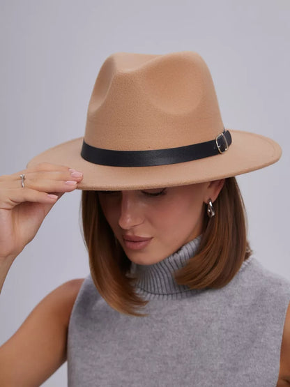 Chapeau fedora en feutre beige camel
