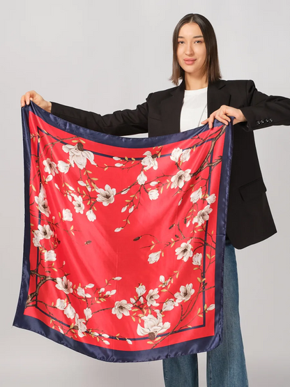 Foulard Carré 90 "Magnolia Rouge"