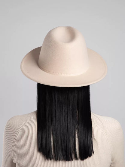 Chapeau fedora en feutre beige sable