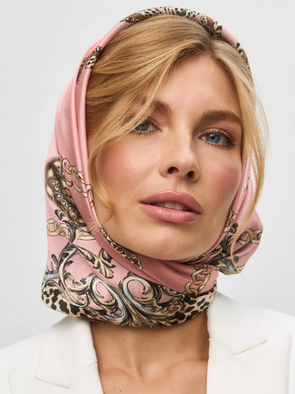 Foulard Carré 90 "Rose Sauvage"