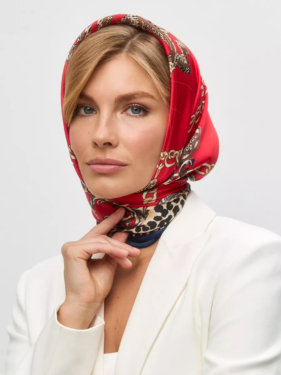 Foulard Carré 53 "Rouge Impérial" 100% Soie